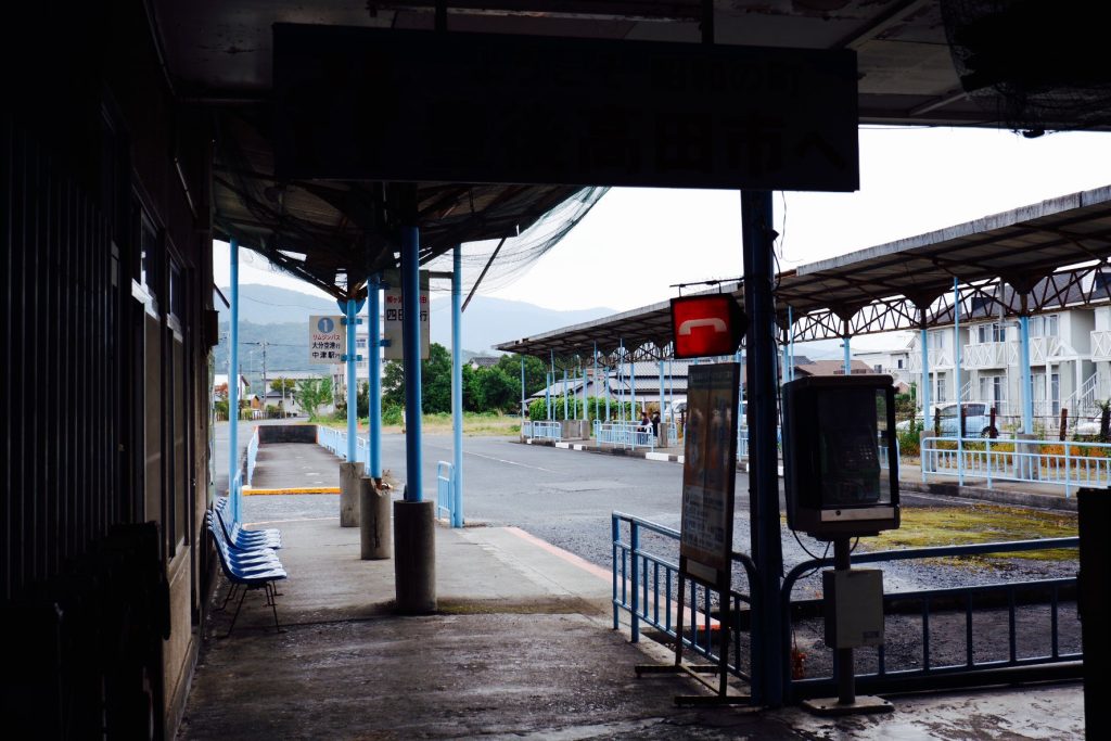 豊後高田　バスターミナル
