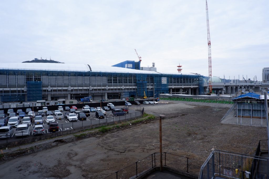 建設中の長崎駅