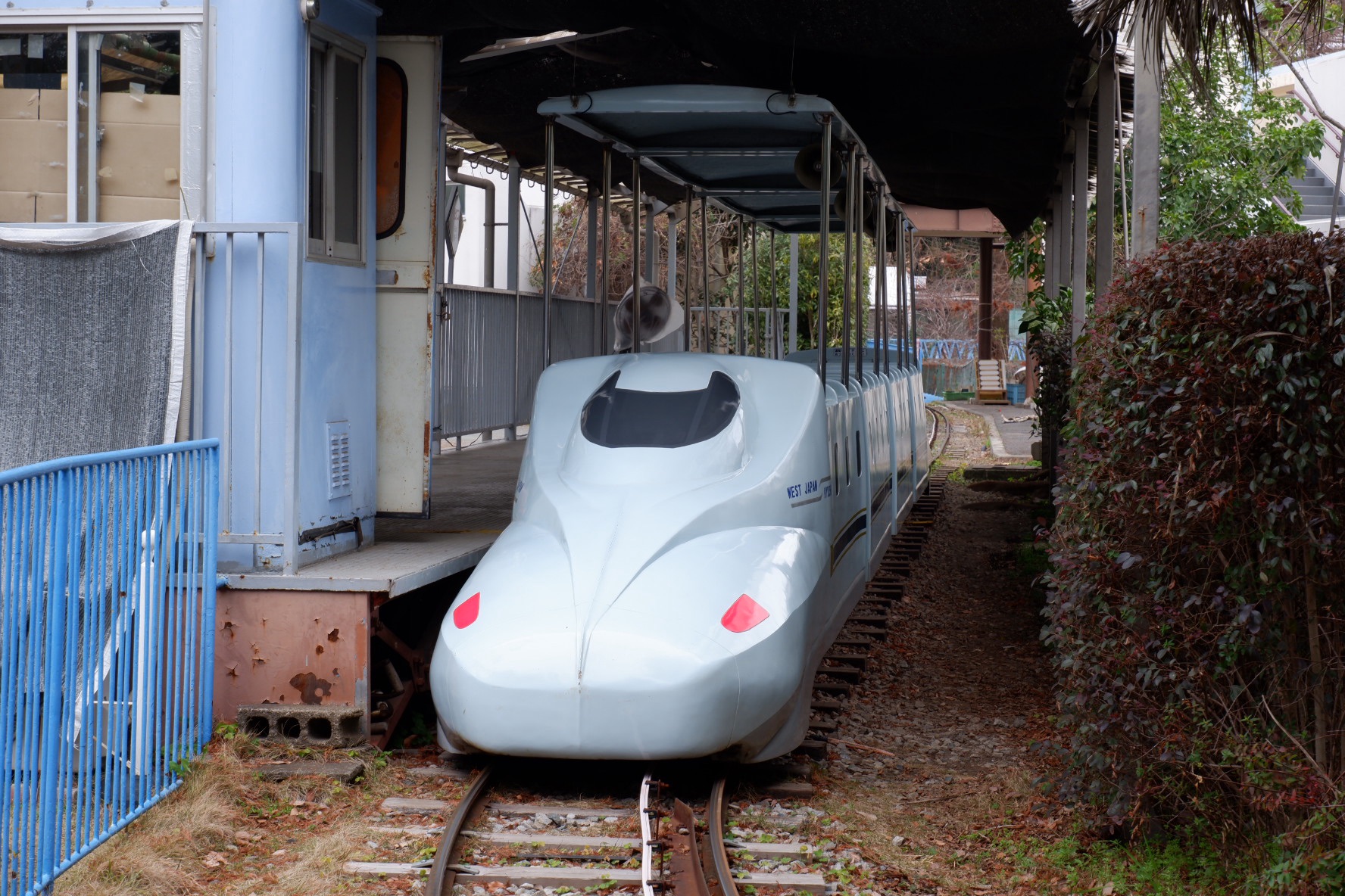 超レア 鉄道レール 本物です!!長さ約30cm 鉄オタさん必見です ゆいレール、26代目「世界遺産号」運行開始 | レイルラボ ニュース